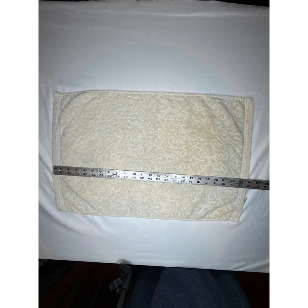 Mallorca Cream Cotton Embossed Damask Bath and Hand Towel Set vintage